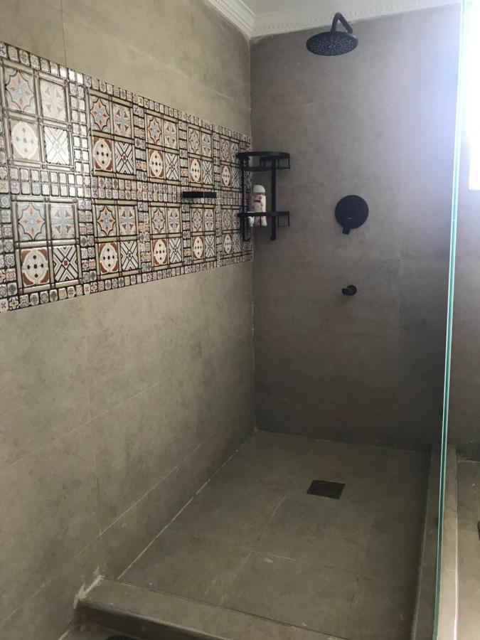 Alphas Homestay ナイバシャ エクステリア 写真
